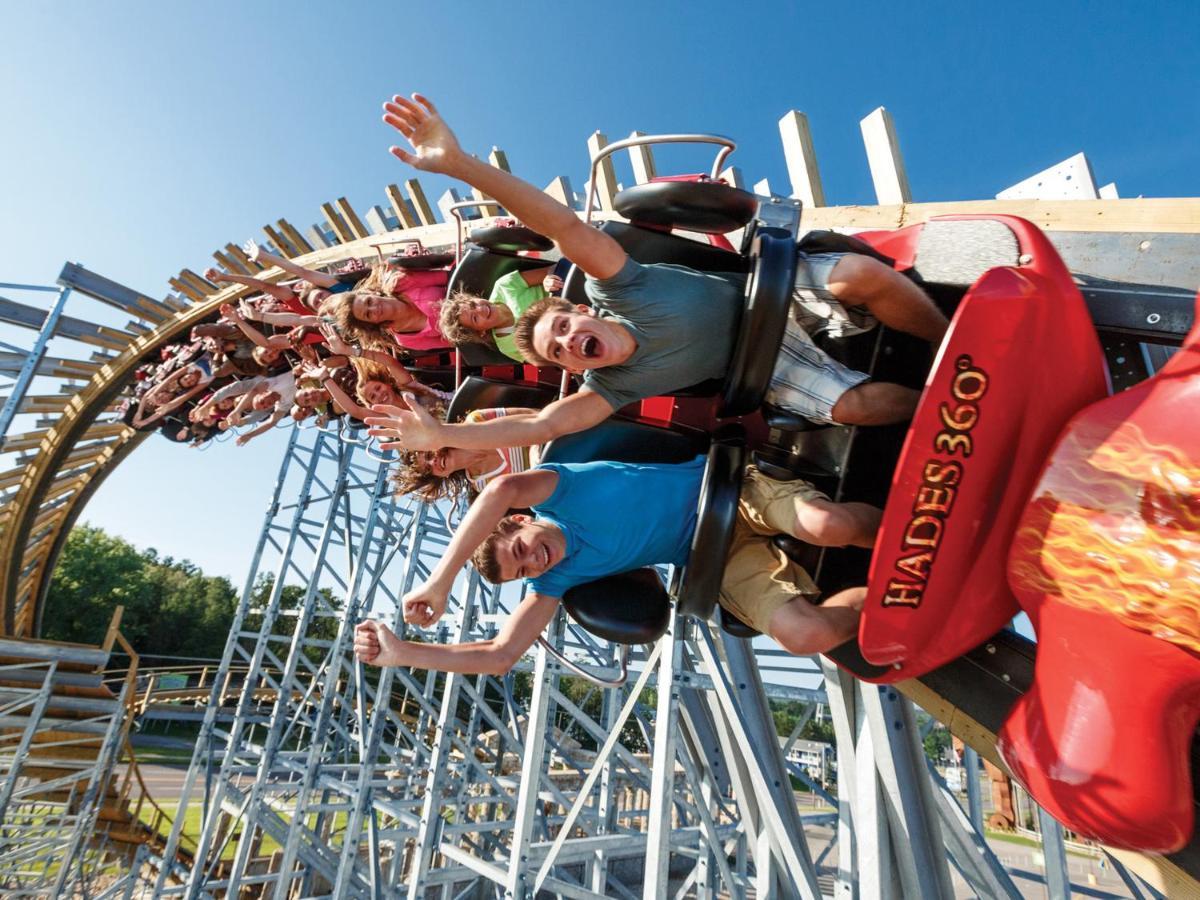 Mt. Olympus Water Park And Theme Park Resort Wisconsin Dells Exterior photo