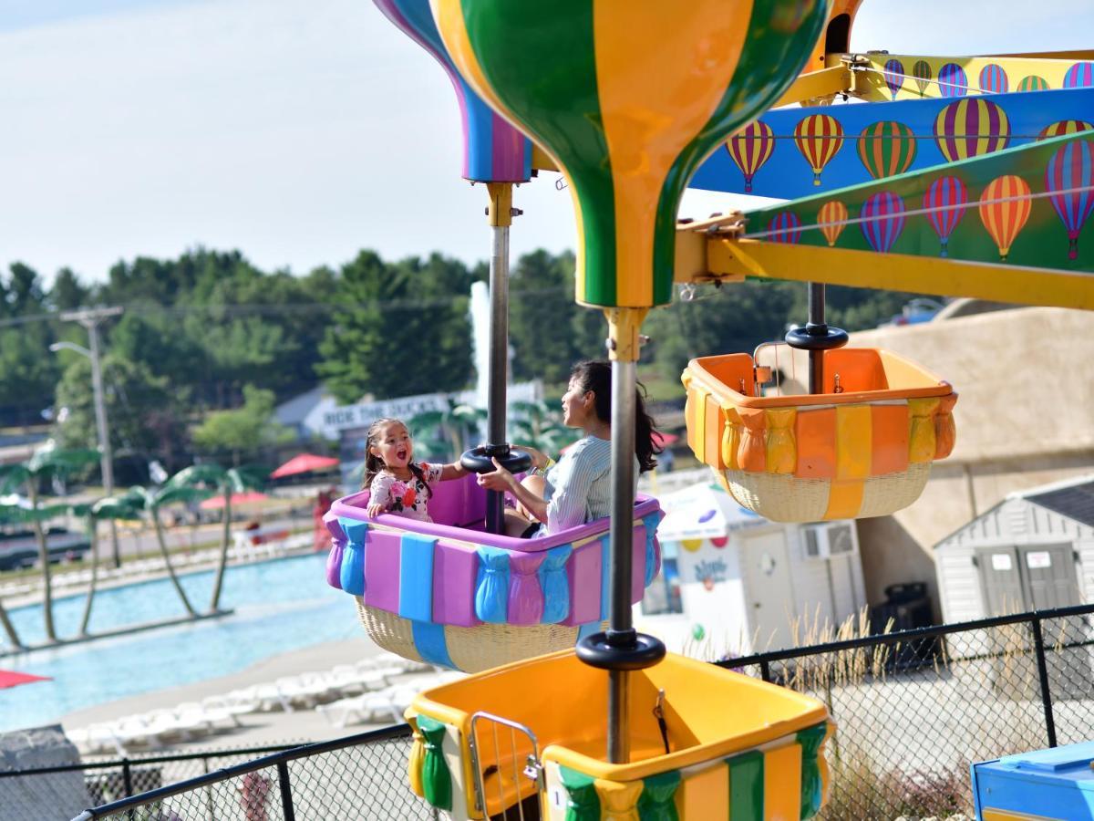 Mt. Olympus Water Park And Theme Park Resort Wisconsin Dells Exterior photo